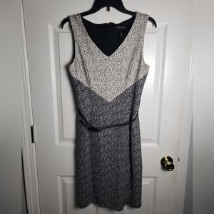 White House Black Market Ponte Stretch Shift Dress White/Black Belted